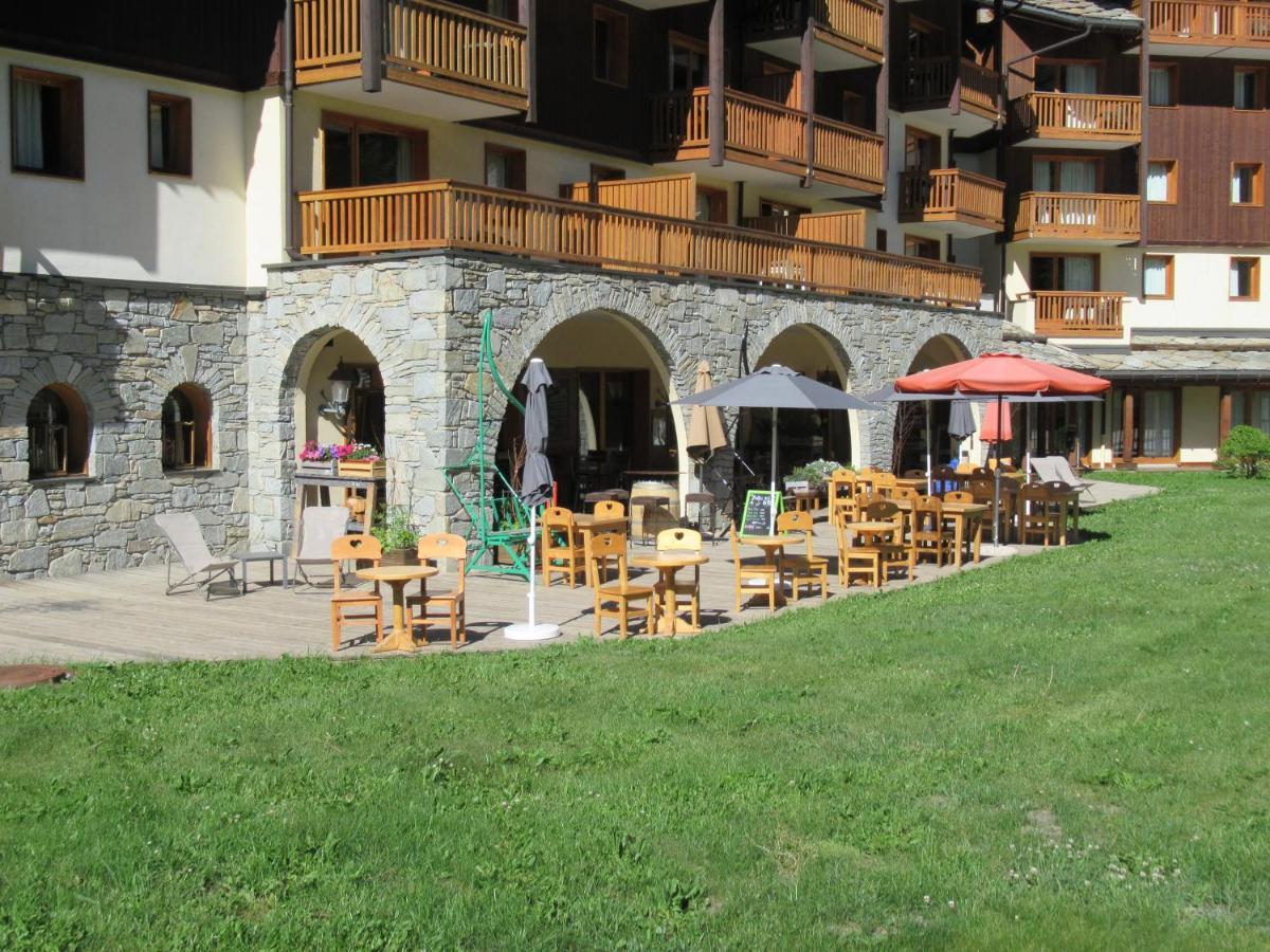 Residence Les Alpages 4 Etoiles - Appartement 4 Personnes - Piscine, Hammam, Sauna, Jacuzzi - Valcenis 73480 Ланслебург-Мон-Сени Екстериор снимка