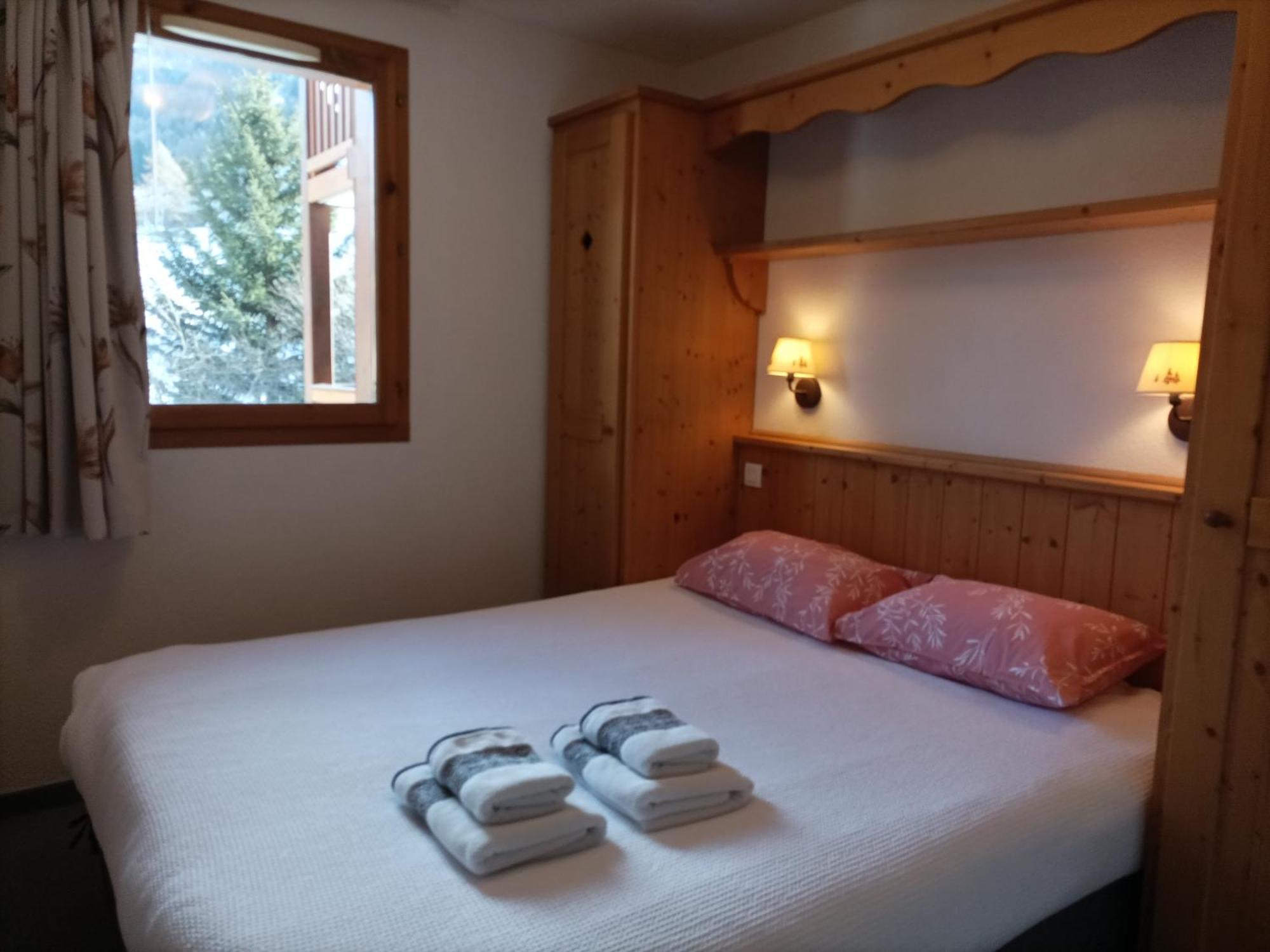 Residence Les Alpages 4 Etoiles - Appartement 4 Personnes - Piscine, Hammam, Sauna, Jacuzzi - Valcenis 73480 Ланслебург-Мон-Сени Екстериор снимка